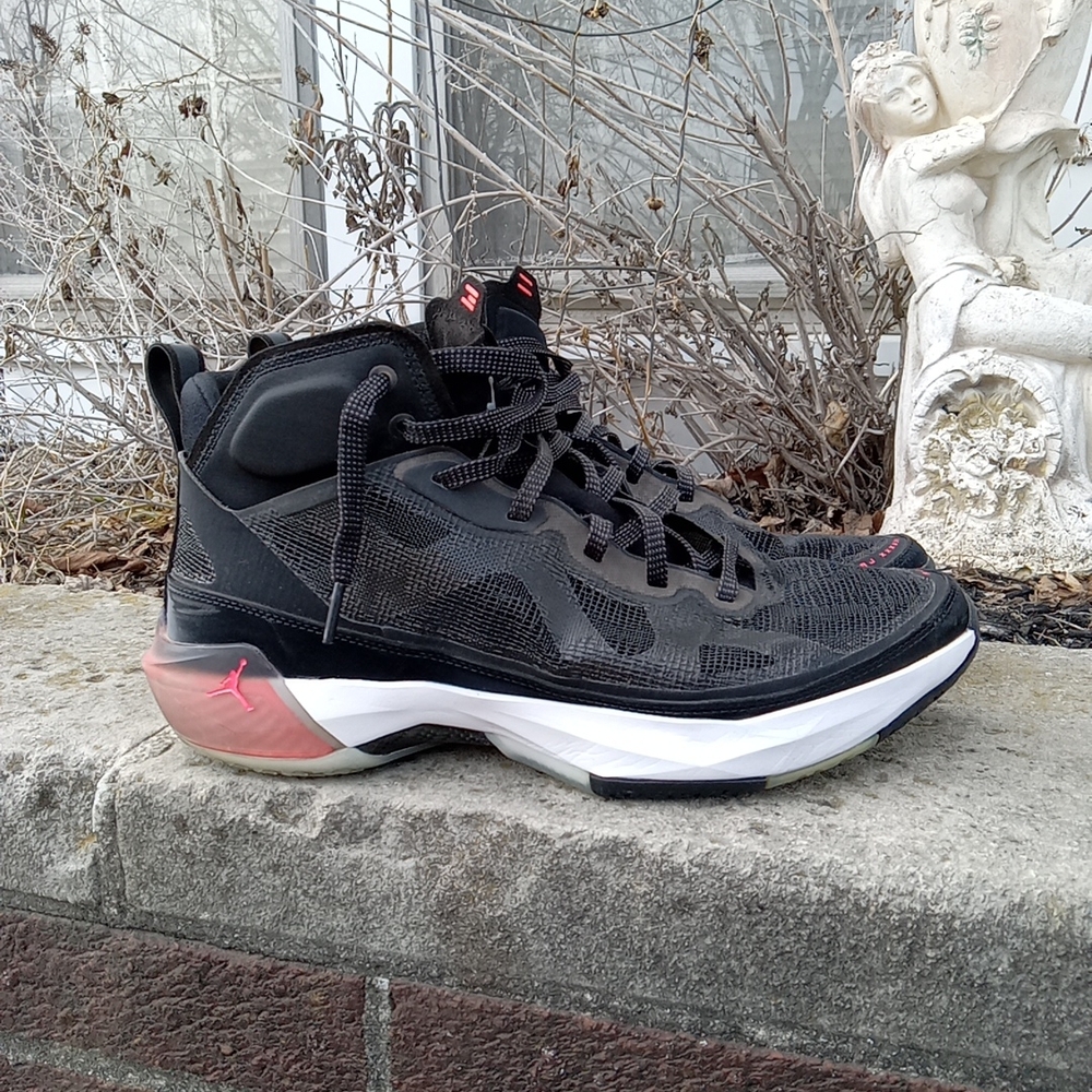 Jordan 37 Black Hot Punch Size 11 No Box